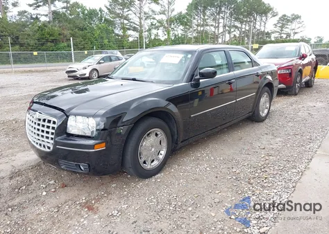 2006 Chrysler 300 Touring z USA, uszkodzony, nr VIN 2C3KA53G06H114908